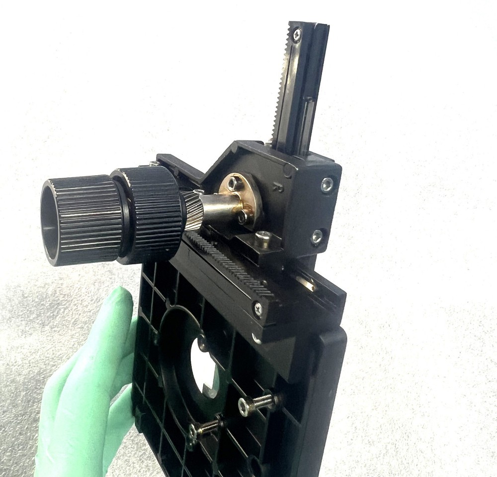 Olympus CHK Monocular - Mechanical Specimen holder Stage