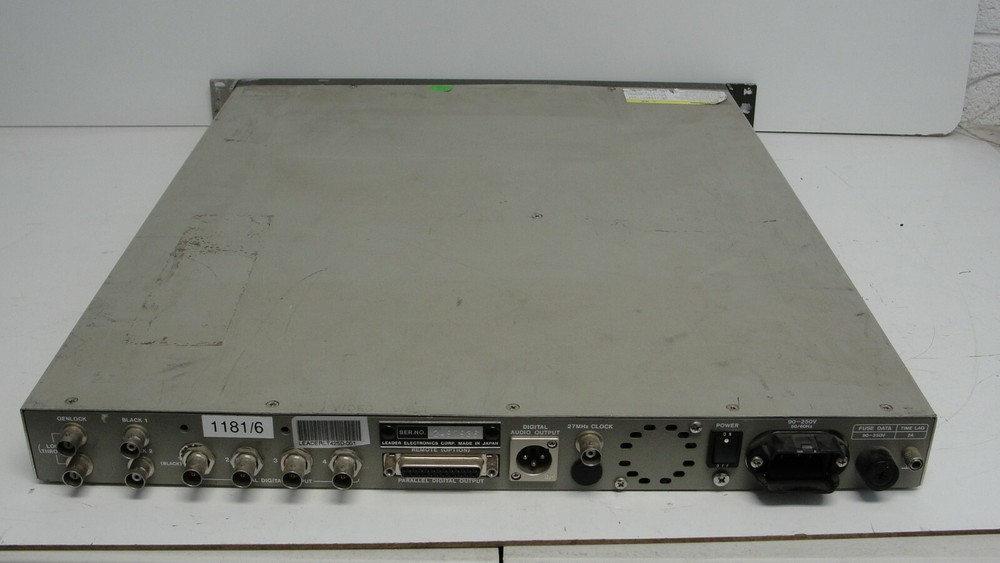 Leader LT 425D component digital signal generator