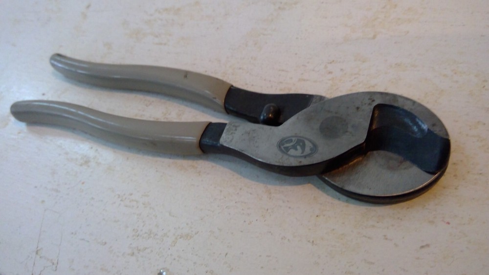 9 inch High Leverage Cable Cutter Pliers Quality Tool