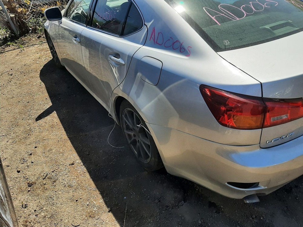 IS250 2008 High Mounted Stop Light 954939