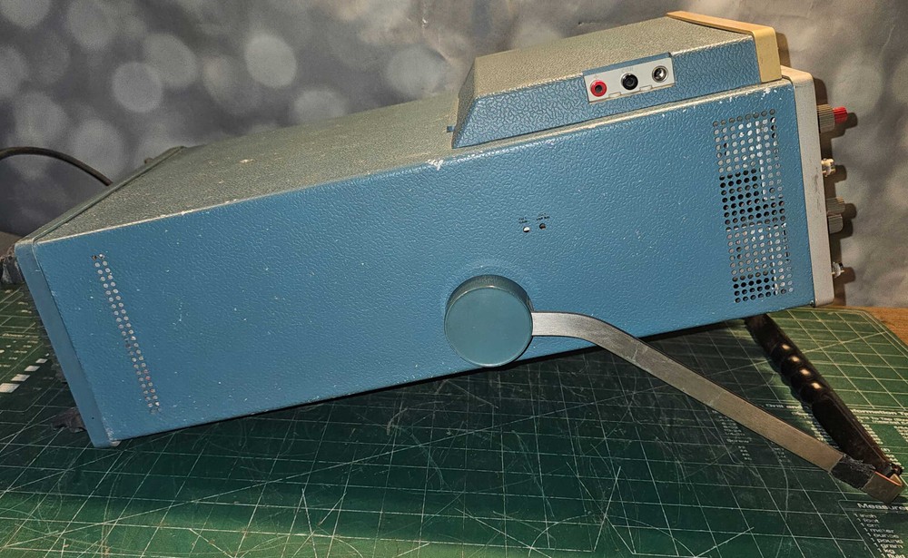 Tektronix 466 Storage Oscilloscope + DM44
