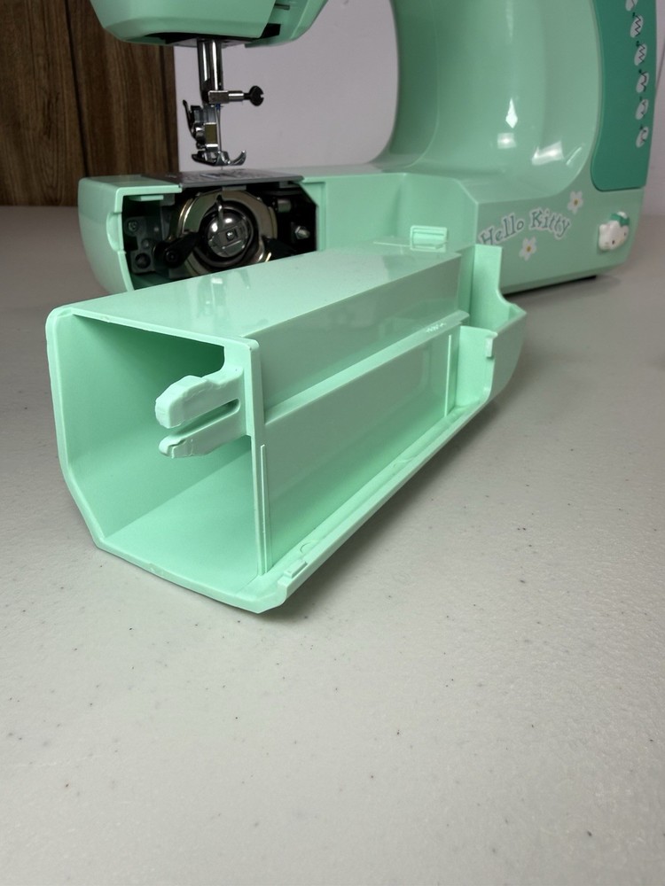 Janome Hello Kitty Sewing Machine Model 11706 | Missing Cord Pedal