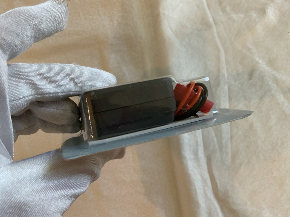 NEW Digital Multimeter DVM810