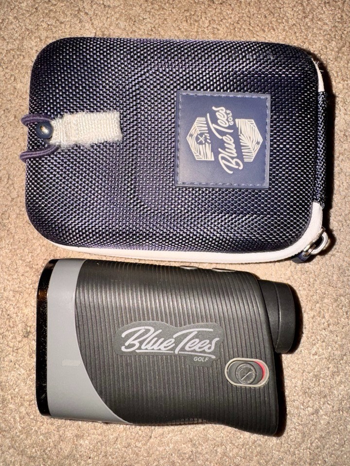 BLUE TEES GOLF RANGEFINDER WITH CASE NO!!! SLOPE FUNCTIONALITY
