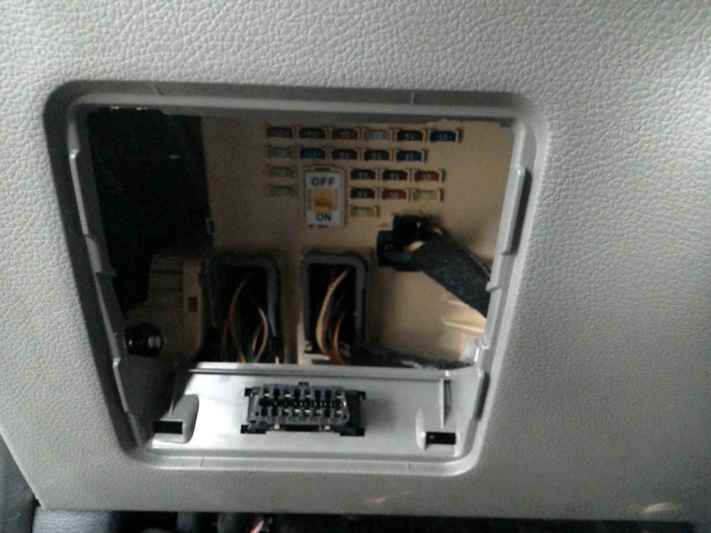 FORTE     2016 Fuse Box Cabin 104958384