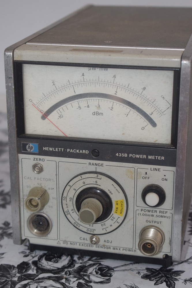 HP 435B Power Meter Hewlett Packard – Tested Powers On