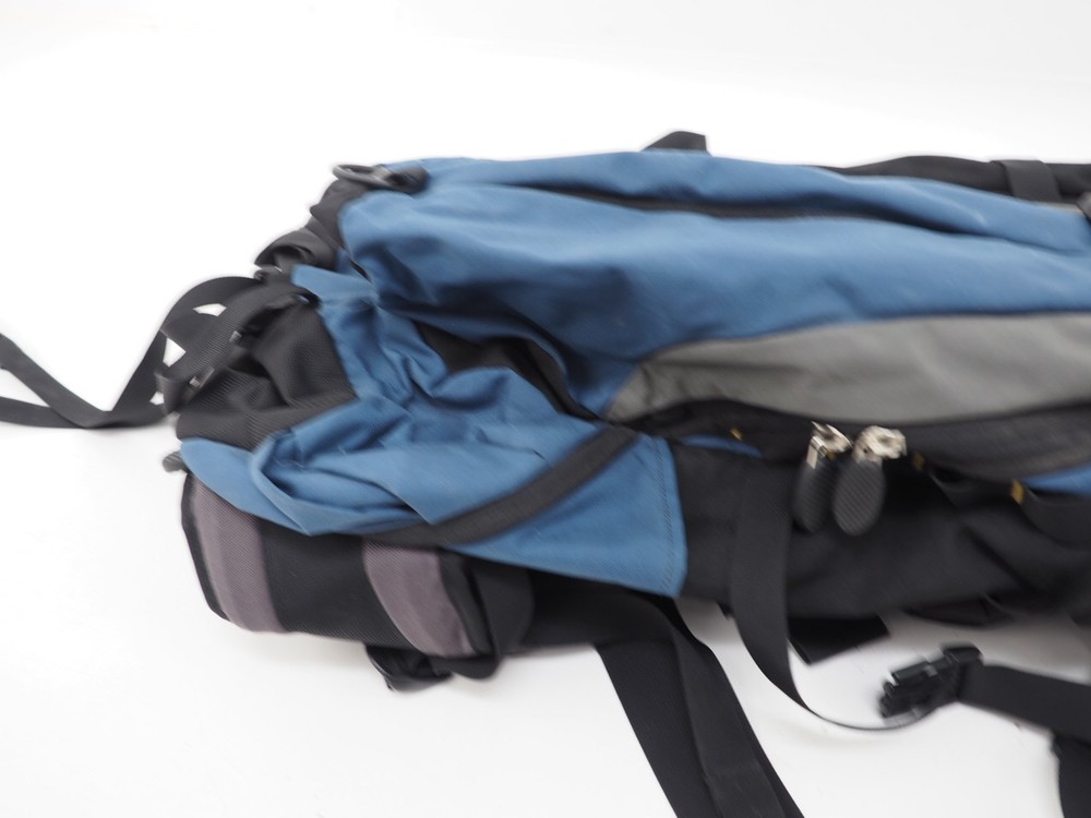 Vintage Vortex Internal Frame Pack Hiking Backpack Size Large Blue / Black