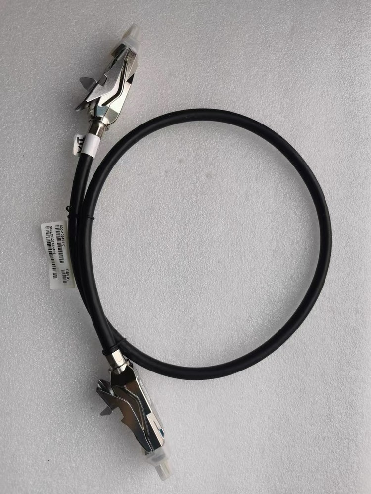 New Cisco STACK-T3-1M Type 3 Stacking Cable for Catalyst 9300