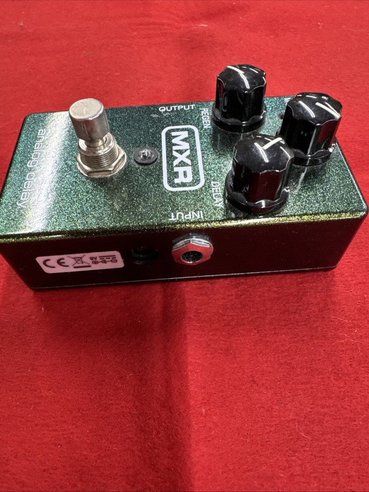 MXR CarbonCopy Delay Guitar Effect Pedal