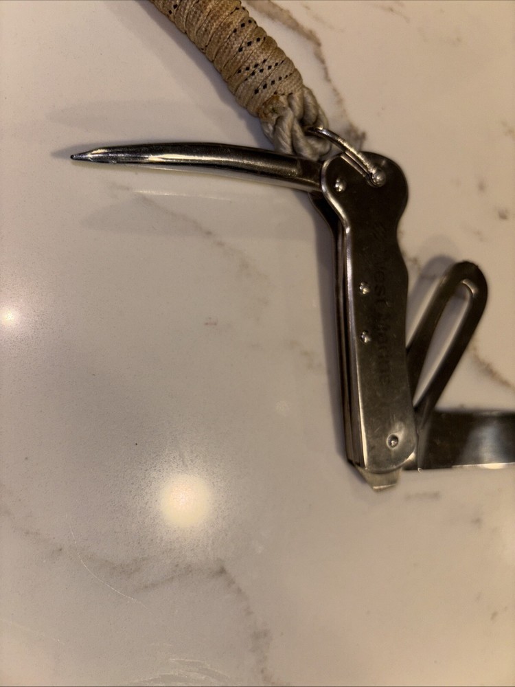 West Marine Knife EUC