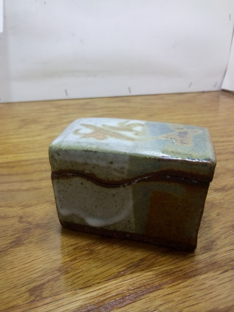 Stoneware Trinket/ Stash Box