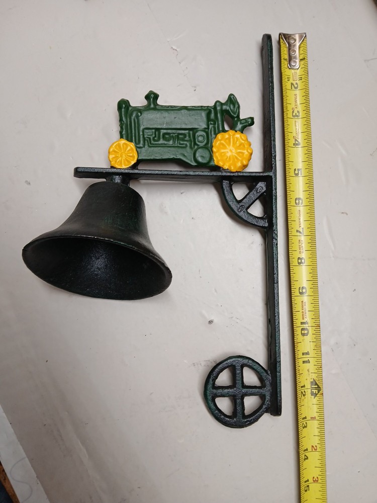 Vintage Cast Iron John Deere Bell Good Condition Wall Bracket *MISSING CLAPPER