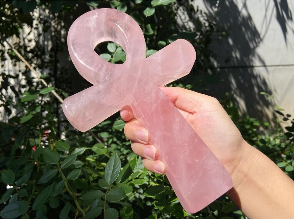 Natural Elixir Rose quartz Anka crystal healing Madagascar