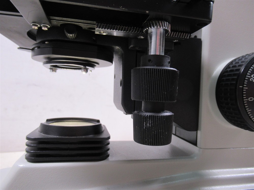 Frey B2-220 Binocular Microscope w/ Motic Objective Lenses & Eyepieces