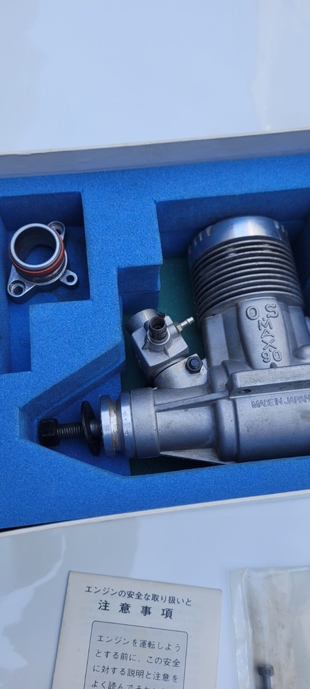 Vintage O.S. MAX-90F SR Engine - Japan - Great Compression - Box & Manuals