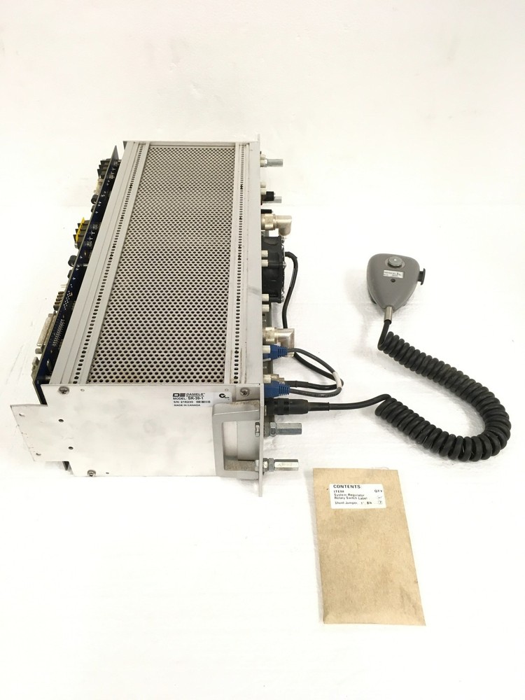 Daniels Electronics SR-39-1 Power Amplifier System w/Receiver, Transmitter & Mic