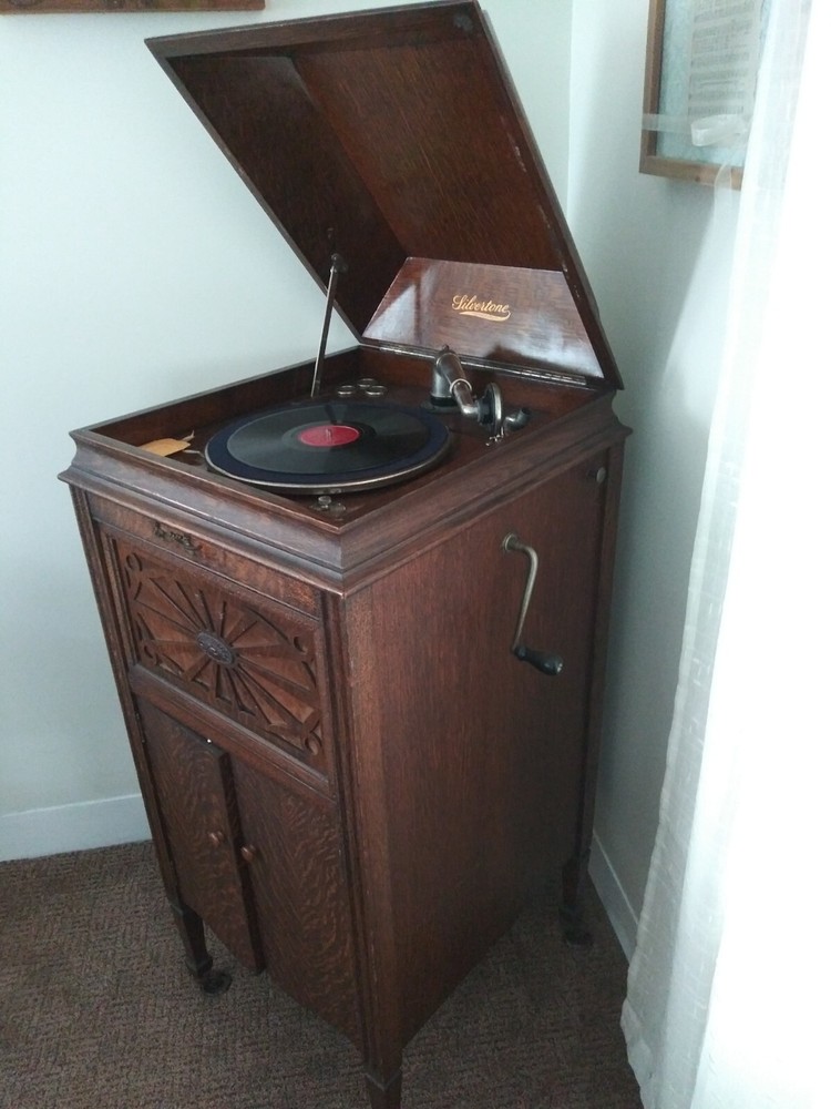 Antique 1918 Silvertone Record Player