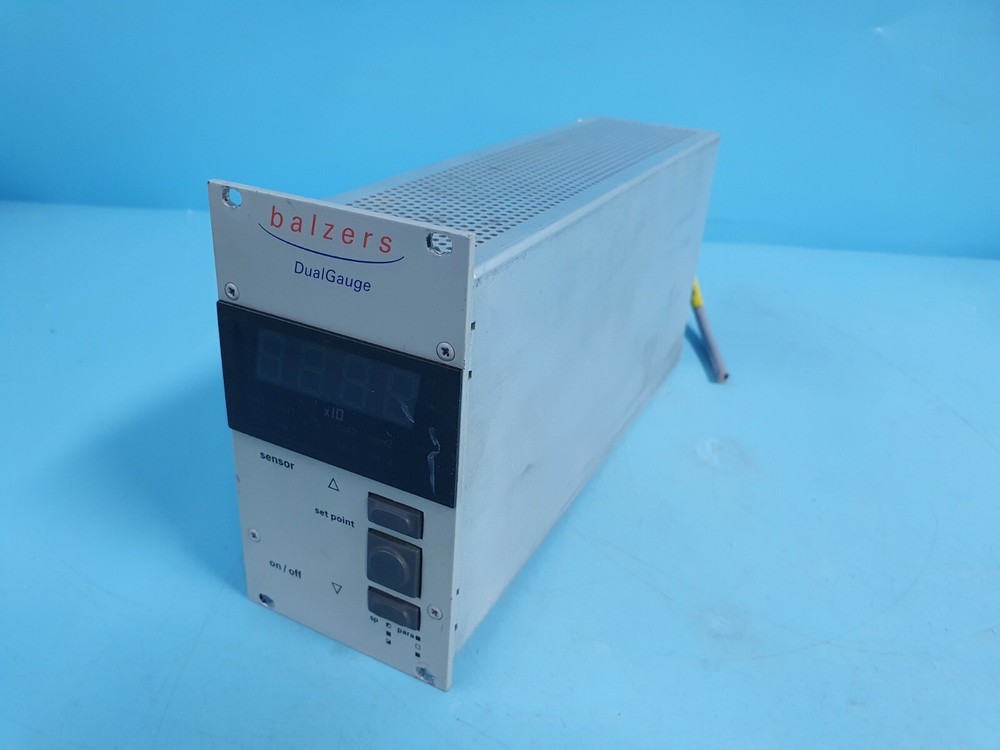 BALZERS TPG252A DUAL GAUGE CONTROLLER BGD28270