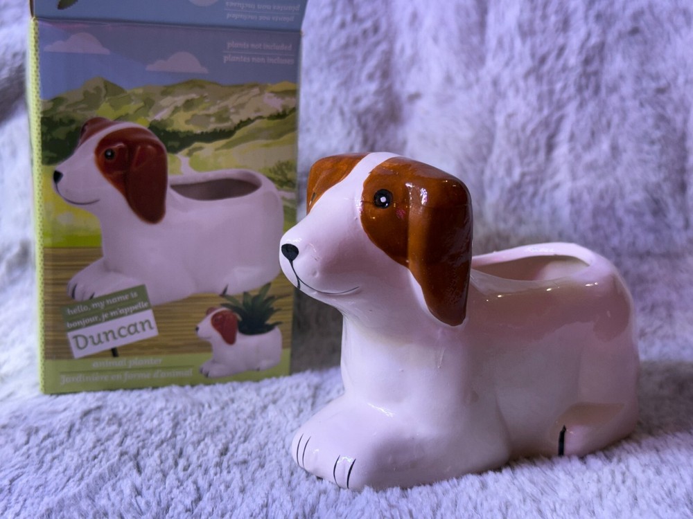 Duncan Dog Animal Planter