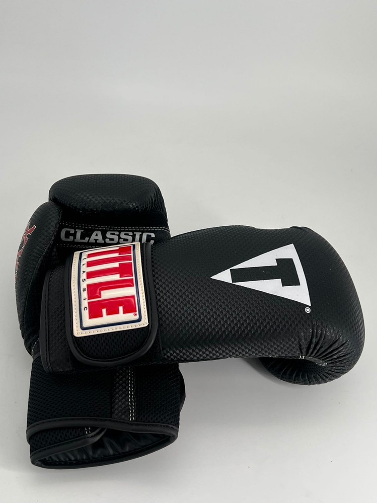 Boxing Classic Max Hook and Loop Boxing Gloves - Black M