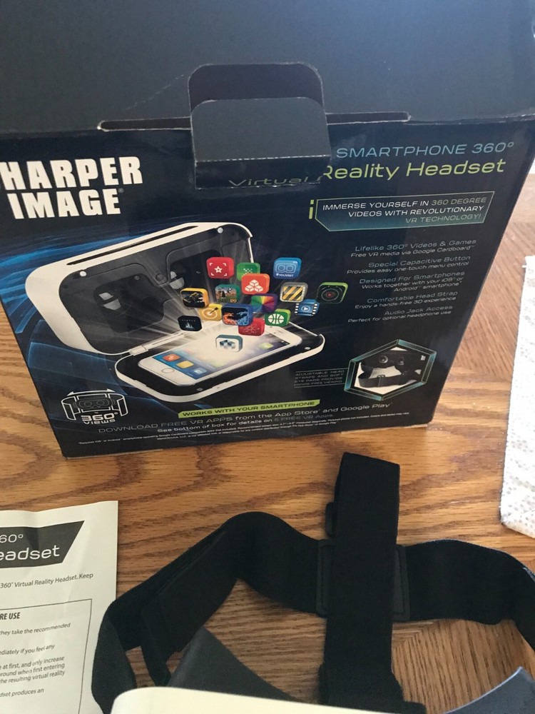 Sharper Image 360 Virtual Reality Smartphone Headset BRAND NEW !!