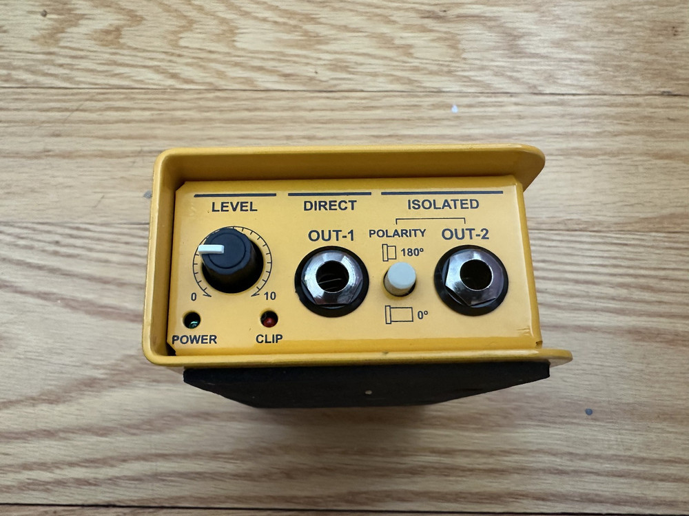 Radial Engineering X-Amp Studio ReAmper - Active Reamp box