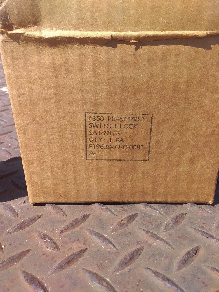 Switch Lock Box . Test Equipment/ Electronics