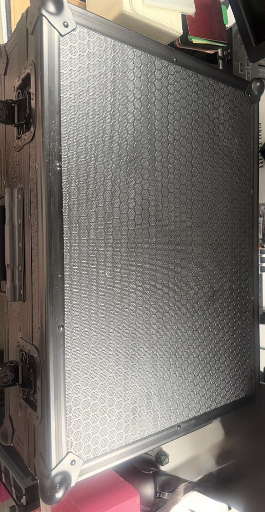 Game Card Storage Case (KingMega Edition) | Compatible with Magic The Gathering