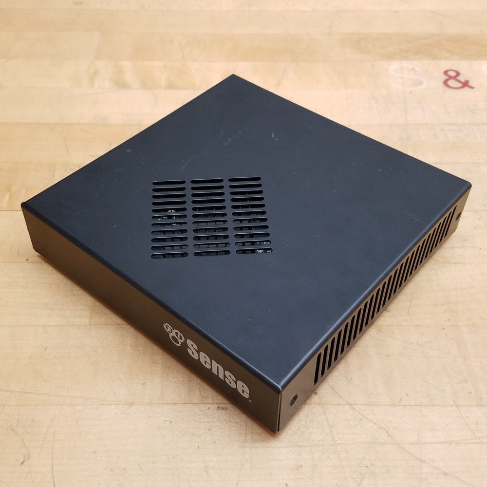 Netgate PFSense SG-2440 Security Gateway - USED