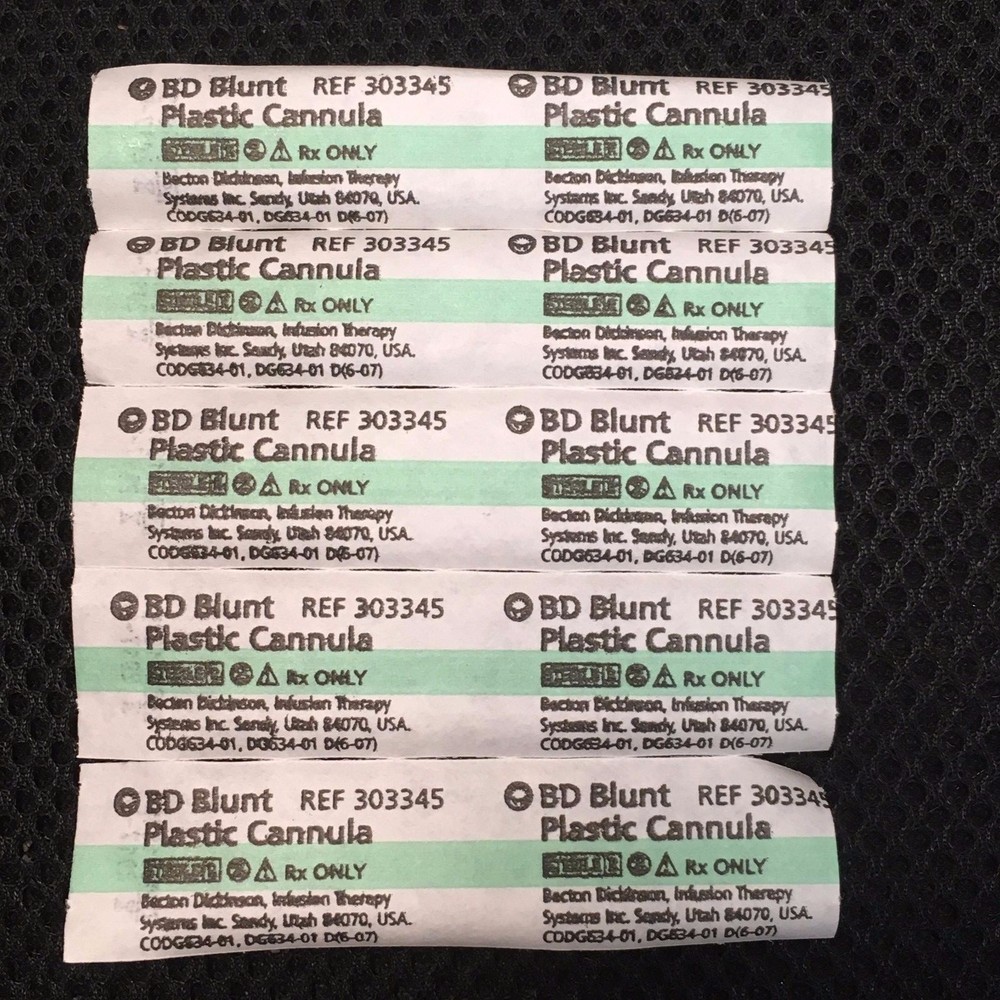 BD™ Blunt Plastic Cannula Ref 303345. Sterile R.