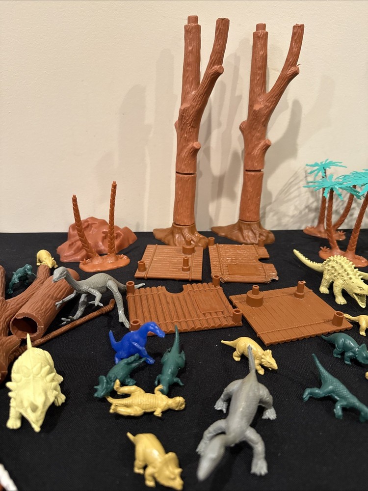 Dinosaur Approximately 37 Figures Plus Trees ( Missing Parts) READ