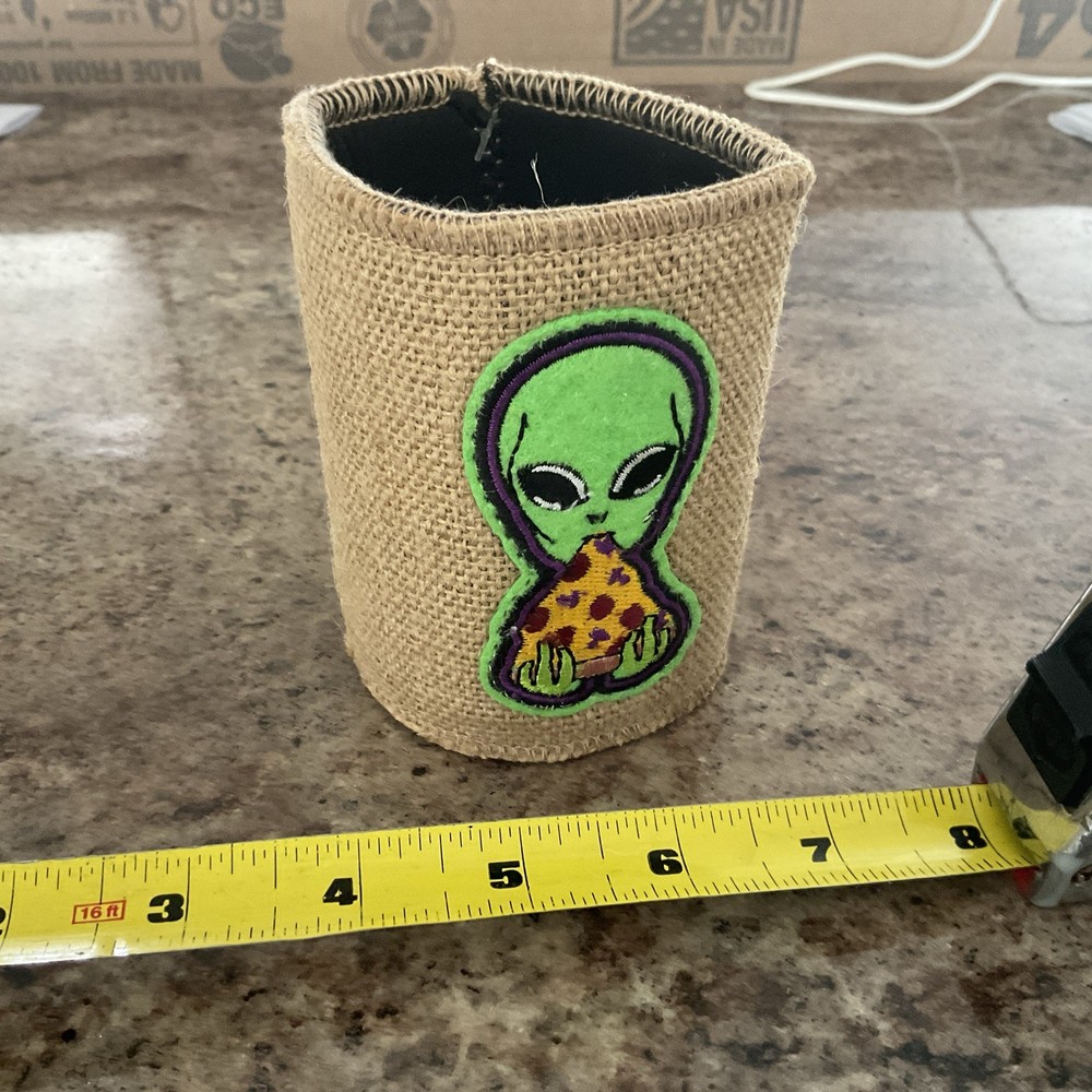 Alien Eating Pizza Hemp Can Cooler