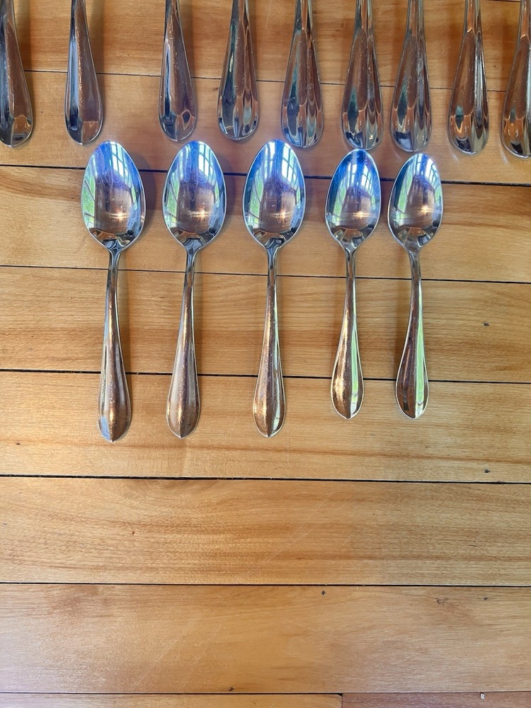 Hampton Silversmiths Argent HSV223 Mixed Flatware Lot 23 Pieces