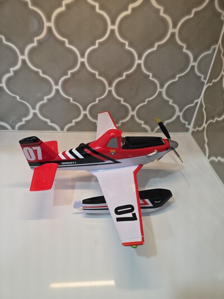 Disney Planes Fire & Rescue U-Command Firefighter Dusty RC No Remote