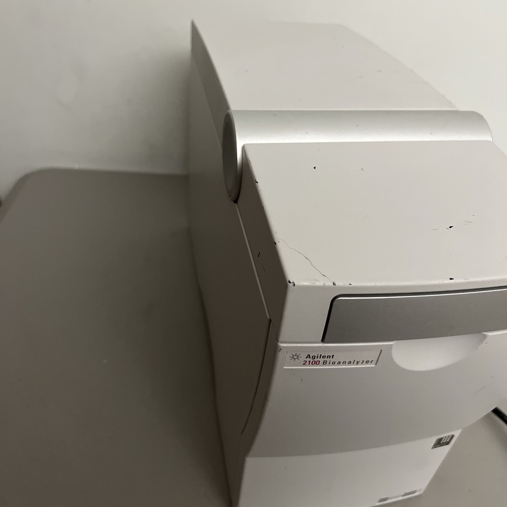 Agilent 2100 Bioanalyzer G2938A Chip Reader-WORKING
