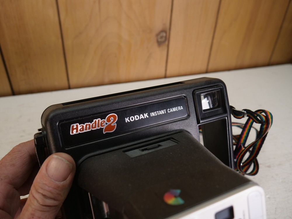 Vintage Kodak Handle 2 1979 Instant Camera In Original Box