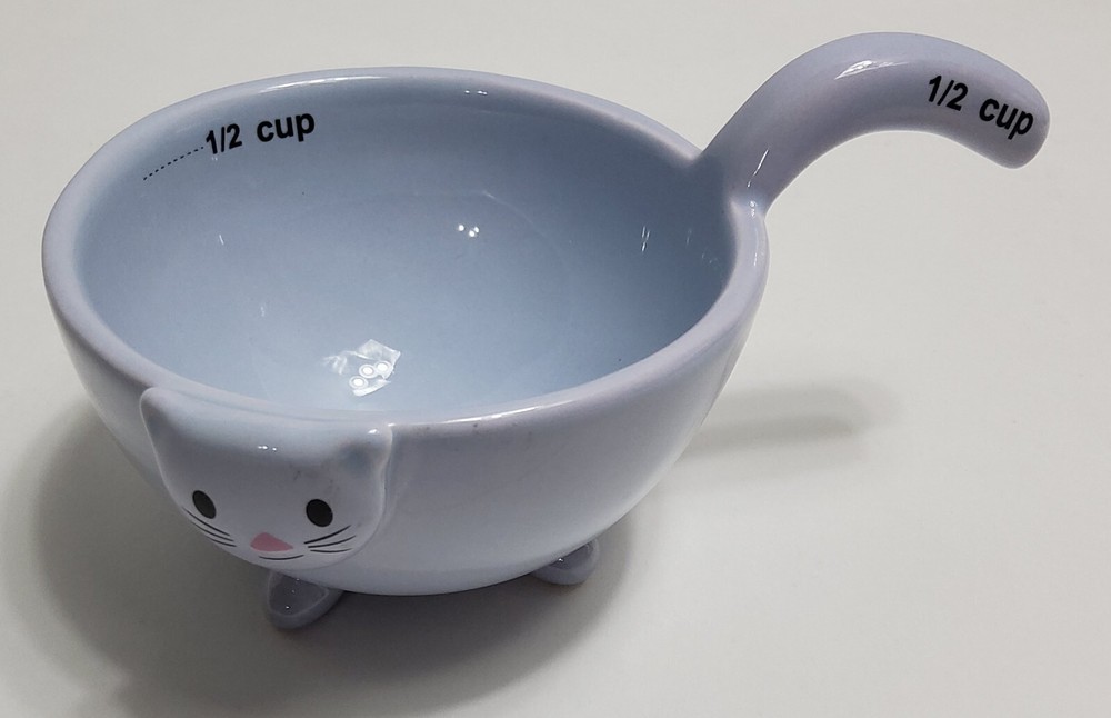 NESTING KITTY CAT MEASURING CUP SET OF 3: ONE CUP, 1/2, 1/4