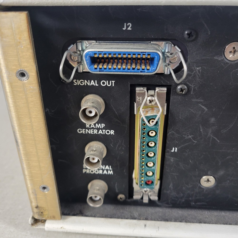 BROKEN UTI Instruments Precision Gas Analyzer 100C Control Unit Kickstand