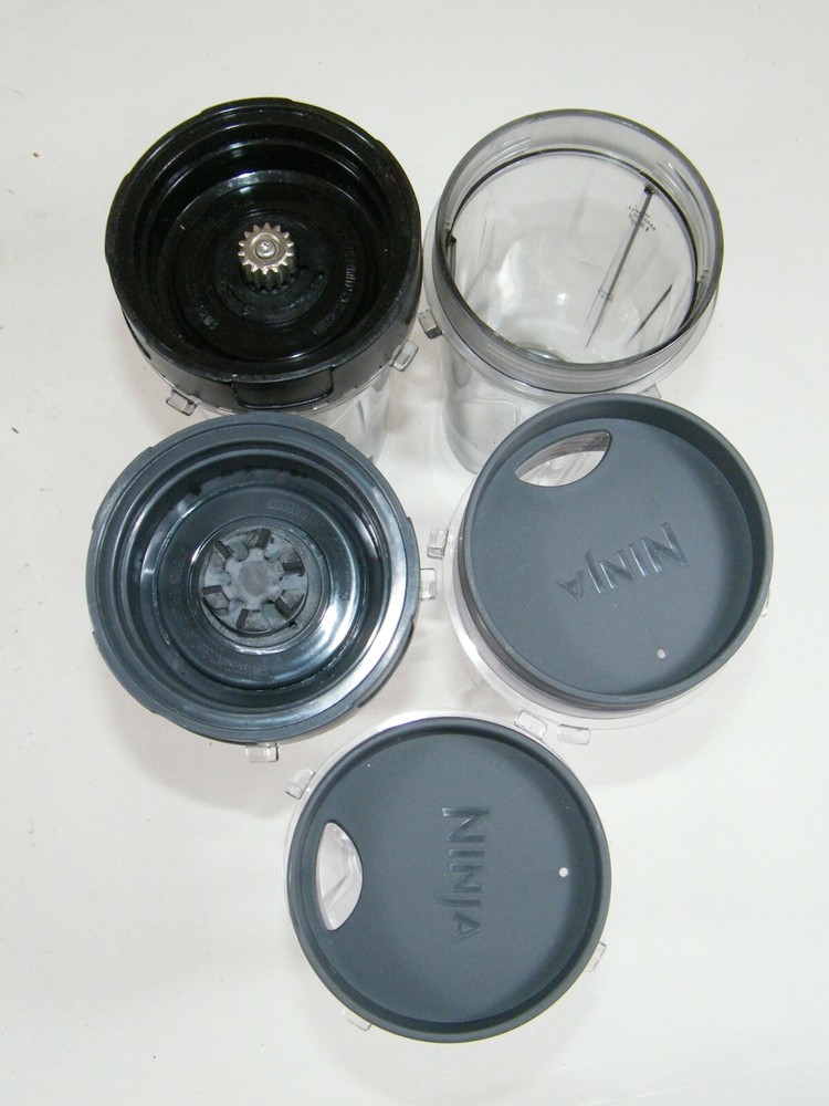 (5) NINJA BLENDER CUPS 2 BLADES 2 LIDS