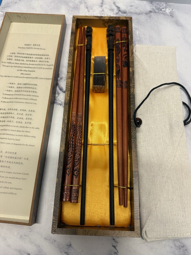 Zomchain Chopsticks 3 Sets In Case, Missing 1 Stand New Open Box