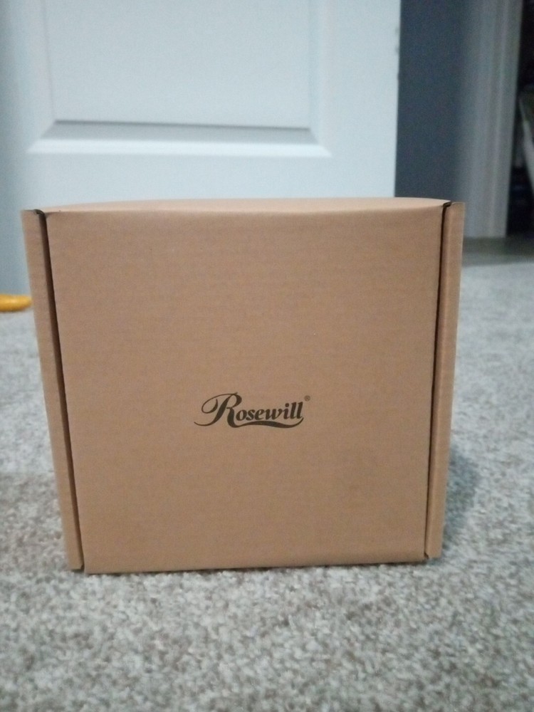 Rosewill - RHSP-19002 - Wireless Charging Station Surge Protector - White