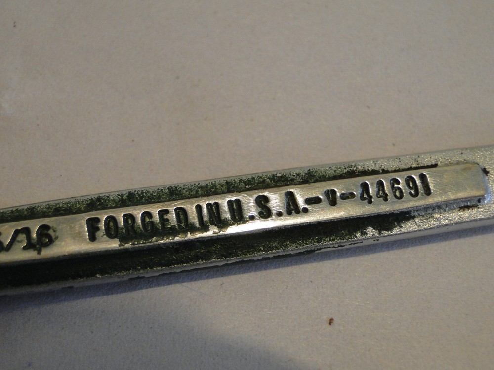 CRAFTSMAN 5/16 in Combination Wrench - Model 44691