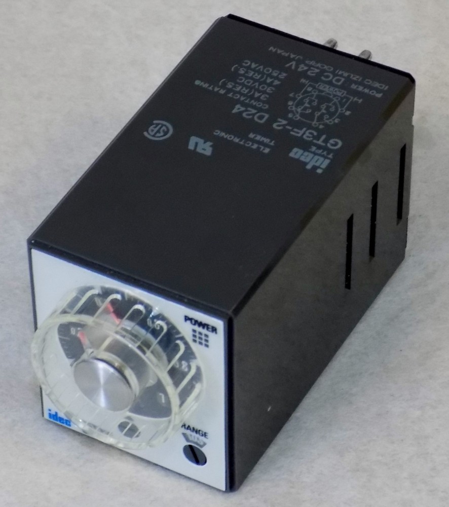 IDEC GT3F-2D24 TIMER RELAY DC 24V