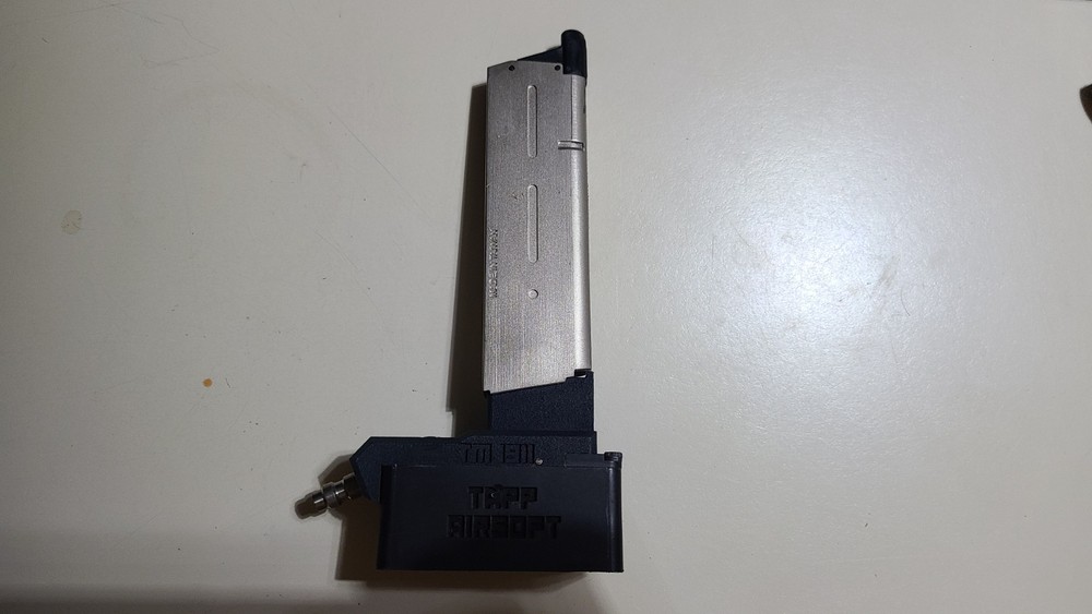 Tapp airsoft 1911 to m4 mag adapter