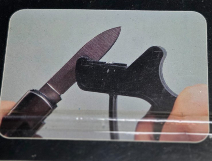 iit Knife & Scissors Sharpener Tungsten Carbide Handheld 80590