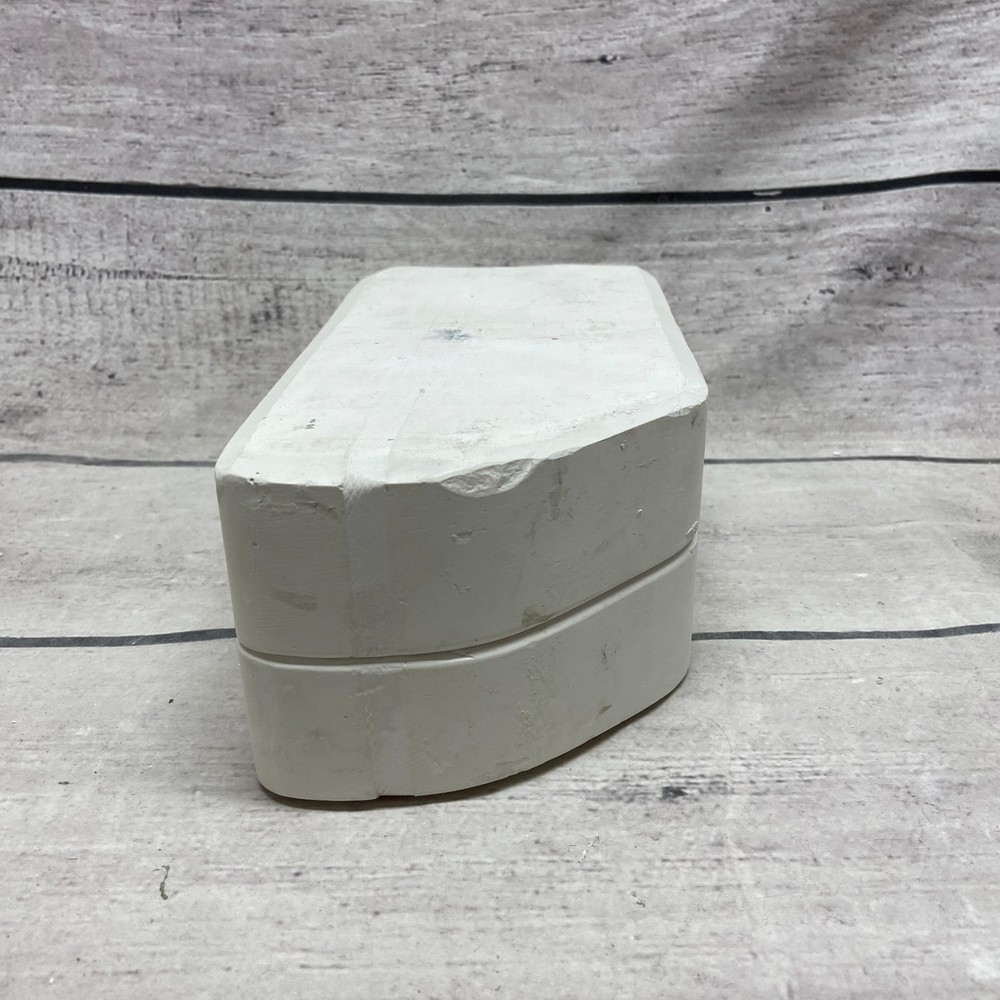 Longview Ceramic Casting Mold Kitty and Basket # MG-88