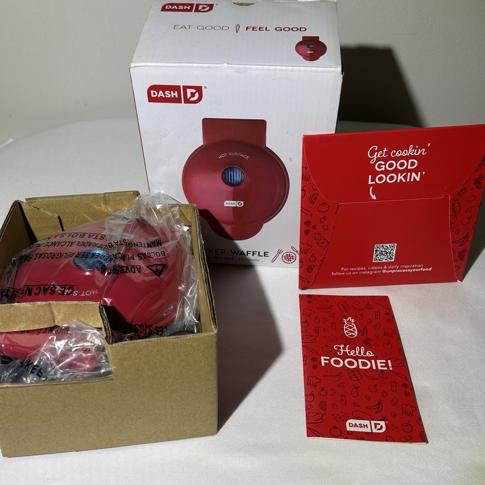Dash Red Mini Waffle Maker  4" Cooking Surface Non Stick  350 watts NEW!