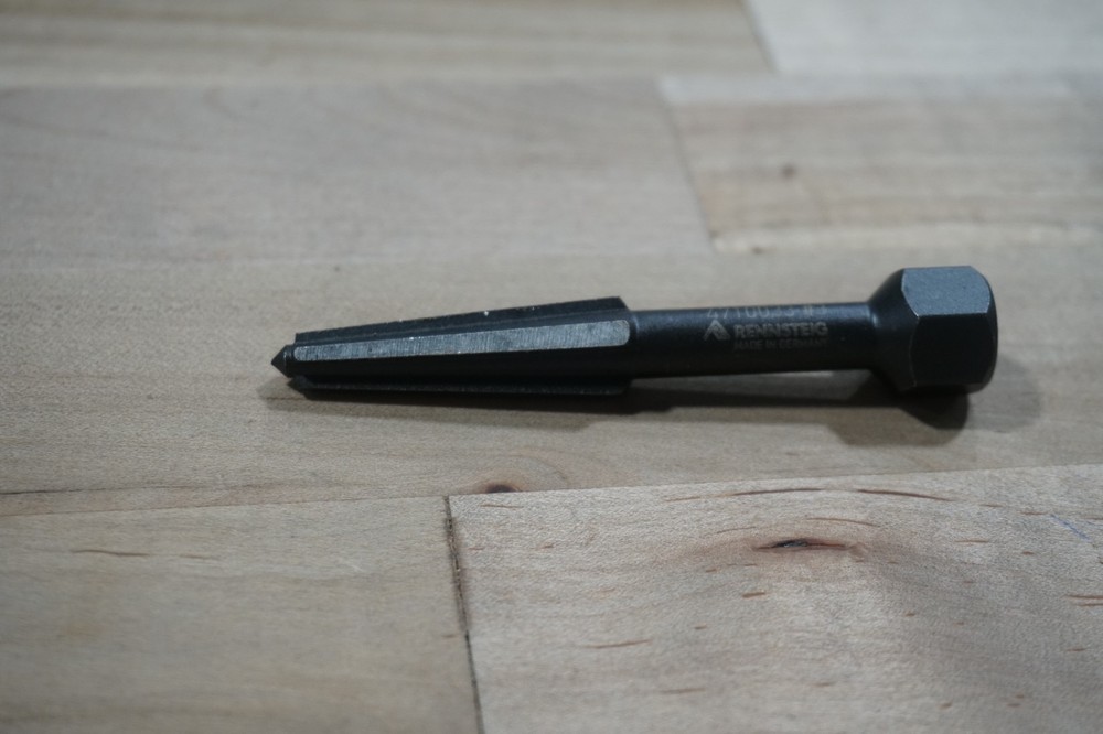 CHROMATE 12063 #3 DOUBLE EDGED SCREW EXTRACTOR, FREE SHIP, 1 PIECE