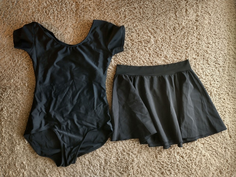 Adult Small Dancewear