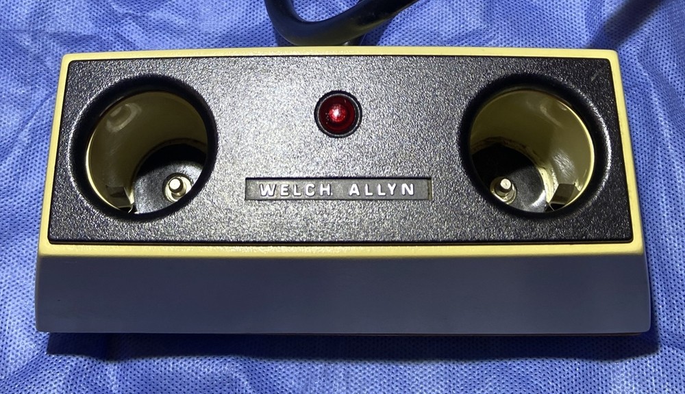 Welch Allyn 71110 Desk Charger